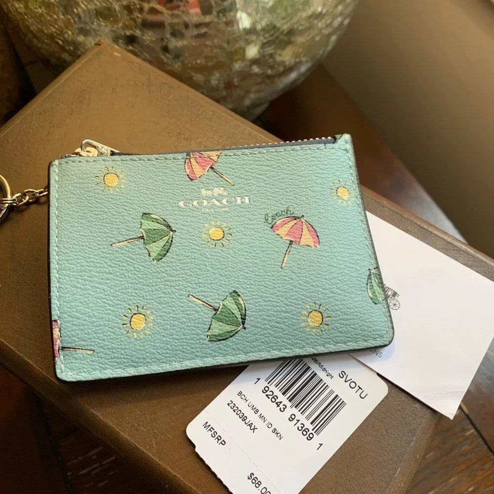 Coach Mint Green Umbrella Print Zip Card Case